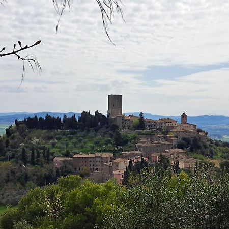 Casina Orione Apartment Montecatini Val di Cecina Bagian luar foto